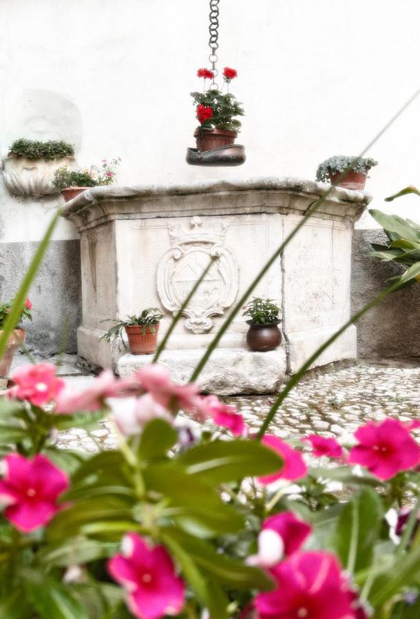 Appartement L'Antico Pozzo à Sulmona Extérieur photo