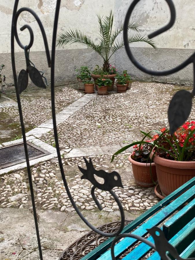 Appartement L'Antico Pozzo à Sulmona Extérieur photo